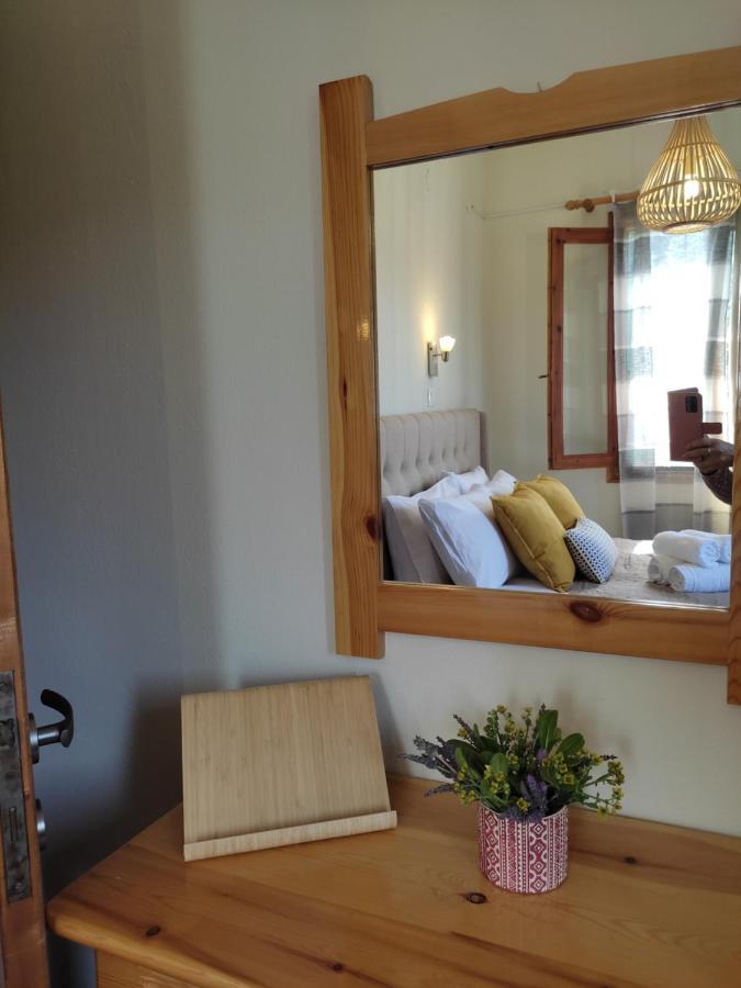 Dafnes Hotel Скопелос Екстериор снимка